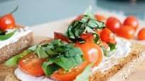 Vegan Bruschetta Toast (10-min. Recipe) Vegan Bruschetta Toast (10-min. Recipe)