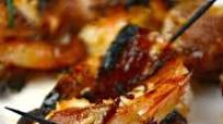 Sweet Sriracha or Sweet Chili Bacon Wrapped Shrimp Sweet Sriracha or Sweet Chili Bacon Wrapped Shrimp