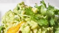 Best Guacamole ever! With Smoked Paprika Pita Best Guacamole ever! With Smoked Paprika Pita