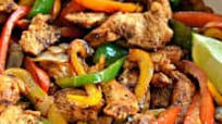 Easy Chicken Fajitas Easy Chicken Fajitas