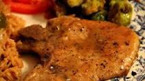 Skillet Pork Chops with Pan Gravy Skillet Pork Chops with Pan Gravy