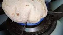गेहूं के आटे की रोटी (gehu ke aate ki roti recipe in Hindi) गेहूं के आटे की रोटी (gehu ke aate ki roti recipe in Hindi)