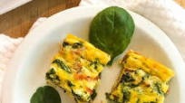 Crustless Spinach and Bacon Quiche Squares Crustless Spinach and Bacon Quiche Squares