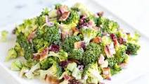 Easy Creamy Broccoli Salad with Bacon Easy Creamy Broccoli Salad with Bacon