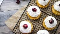 Individual Pineapple Upside-Down Cakes Individual Pineapple Upside-Down Cakes