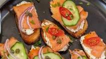 Smoked Salmon Appetizer (Crostini) Smoked Salmon Appetizer (Crostini)