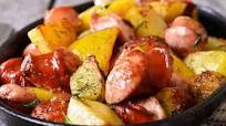Salchichas botaneras. Receta mexicana rápida Salchichas botaneras. Receta mexicana rápida