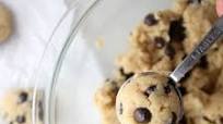 Chocolate Chip Cookies With Almond Flour (Gluten-Free, Paleo) Chocolate Chip Cookies With Almond Flour (Gluten-Free, Paleo)