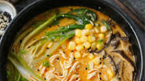 Easy One-Pot Spicy Miso Ramen (Vegan) Easy One-Pot Spicy Miso Ramen (Vegan)