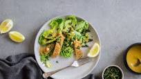 MILANESE CHICKEN CAESAR SALAD MILANESE CHICKEN CAESAR SALAD