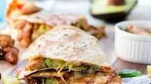 Barbecue Chicken Pizzadilla (Pizza Quesadilla) Barbecue Chicken Pizzadilla (Pizza Quesadilla)