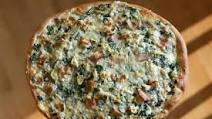 Spinach Artichoke Pizza with Béchamel Sauce Spinach Artichoke Pizza with Béchamel Sauce
