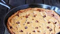 Skillet Chocolate Chip Cookie Skillet Chocolate Chip Cookie