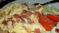 Scrambled Eggs and Fried Beef Salami Scrambled Eggs and Fried Beef Salami