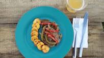 Dominican Bear Steak and Peppers Dominican Bear Steak and Peppers