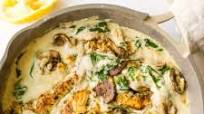 Creamy Chicken Florentine Skillet (Dairy Free, Paleo, Whole30) Creamy Chicken Florentine Skillet (Dairy Free, Paleo, Whole30)