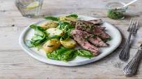 Seared Black Pepper Steak Salad with Chimichurri Dressing Seared Black Pepper Steak Salad with Chimichurri Dressing