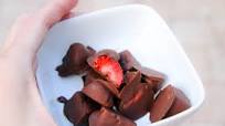 Frozen Chocolate Covered Strawberry Bites Frozen Chocolate Covered Strawberry Bites