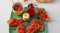 Bruschetta mit Tomaten und Knoblauch Bruschetta mit Tomaten und Knoblauch