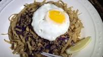 Pancit Tuguegarao (Noodles) Pancit Tuguegarao (Noodles)