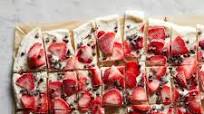 Strawberry-Chocolate Greek Yogurt Bark Strawberry-Chocolate Greek Yogurt Bark
