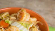 Spicy Rice Noodle Recipe with Shrimp and Cabbage Spicy Rice Noodle Recipe with Shrimp and Cabbage