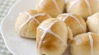 Crescent Hot Cross Buns Crescent Hot Cross Buns