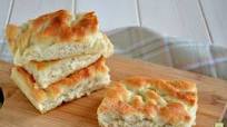 Focaccia locatelli: la focaccia che non si impasta Focaccia locatelli: la focaccia che non si impasta