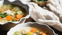 Instant Pot Chicken Soup (Gluten-Free, Paleo) Instant Pot Chicken Soup (Gluten-Free, Paleo)