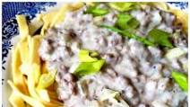 Country Beef Gravy & Buttered Noodles Country Beef Gravy & Buttered Noodles