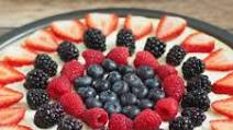 4th of July Fruit Pizza 4th of July Fruit Pizza