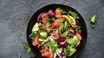 Middle Eastern Salmon with Tomato, Cucumber, & Dill Salad Middle Eastern Salmon with Tomato, Cucumber, & Dill Salad
