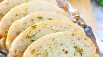 THE BEST EASY GARLIC BREAD THE BEST EASY GARLIC BREAD