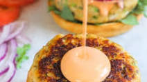 Spicy Salmon Burgers Spicy Salmon Burgers