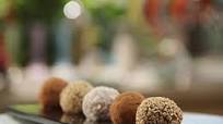 Kele ke Laddoo-Cook Smart Kele ke Laddoo-Cook Smart