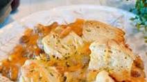 Cowboy Biscuit Hamburger Casserole Cowboy Biscuit Hamburger Casserole
