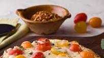 Grilled Flatbread Pizza With Ricotta Cheese, Tomatoes & Oregano Grilled Flatbread Pizza With Ricotta Cheese, Tomatoes & Oregano