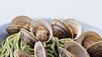 Spaghetti and Clams with Garlicky Green Sauce Spaghetti and Clams with Garlicky Green Sauce