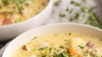 Healthy Chicken Pot Pie Soup (Paleo, Whole30) Healthy Chicken Pot Pie Soup (Paleo, Whole30)