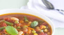 Easy Vegetable Soup in 15 Minutes Easy Vegetable Soup in 15 Minutes