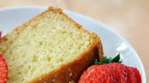 Quick and Easy Recipe: Yogurt Cake Quick and Easy Recipe: Yogurt Cake