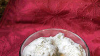 Greek Gyro Tzatziki Sauce Greek Gyro Tzatziki Sauce