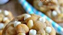 Ultra Soft & Chewy White Chocolate Macadamia Nut Cookies Ultra Soft & Chewy White Chocolate Macadamia Nut Cookies