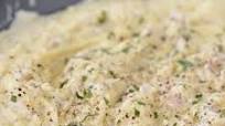 Chicken Alfredo Spaghetti Squash Chicken Alfredo Spaghetti Squash
