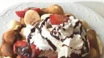 Easy Bubble Egg Waffle Sundae Dessert Recipe Easy Bubble Egg Waffle Sundae Dessert Recipe