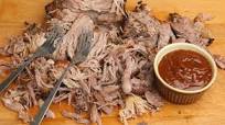 Pierna de cerdo en salsa de barbacoa Pierna de cerdo en salsa de barbacoa