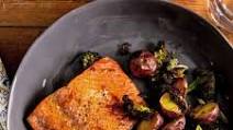 Salmon, Potato and Broccoli Sheet Pan Supper Salmon, Potato and Broccoli Sheet Pan Supper
