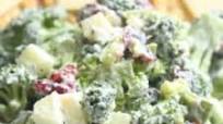 10 Minute Cranberry, Apple, & Broccoli Salad 10 Minute Cranberry, Apple, & Broccoli Salad