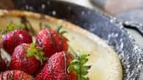 Chocolate Covered Strawberry Dutch Baby Pancakes Chocolate Covered Strawberry Dutch Baby Pancakes