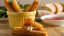 Crispy halloumi fries (and dips!) Crispy halloumi fries (and dips!)